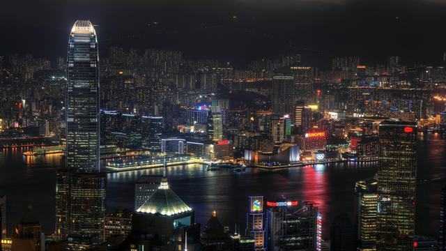 毕业答辩现场视频被剪成恋情物料，学院称将处理未经允许的拍摄